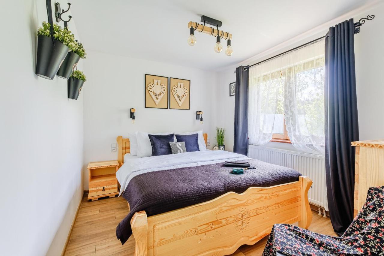 U Tatarow Lägenhet Suche Exteriör bild